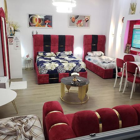 Studio Near Tirana Airport 2- Self Check-In Free Parking Apartment Valias Bagian luar foto